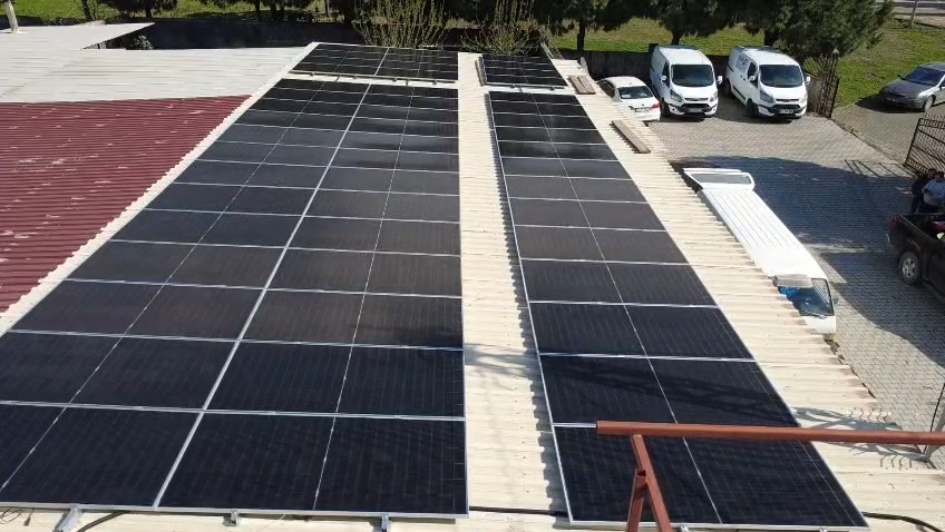 Ev ve İşletmeler İçin Hibrit Güneş Enerji Sistemi